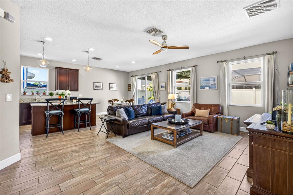 1435 Montgomery Bell Road Wesley Chapel, FL 33543 - Photo 10 of 53