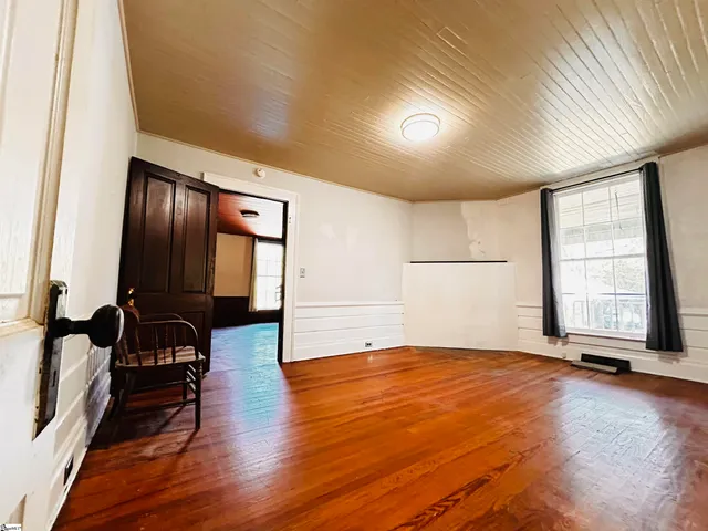 $155,000 | 110 Maplebrook Street, Laurens, SC 29360