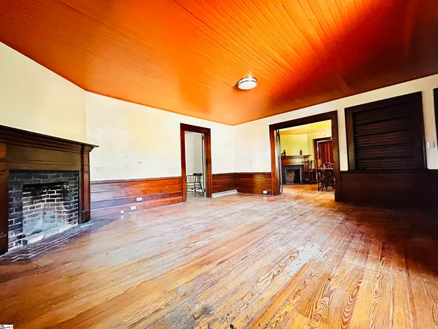 $155,000 | 110 Maplebrook Street, Laurens, SC 29360