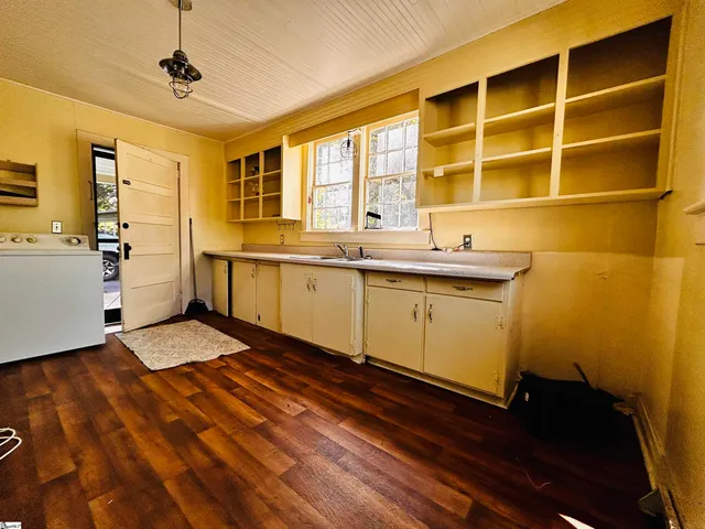 $155,000 | 110 Maplebrook Street, Laurens, SC 29360