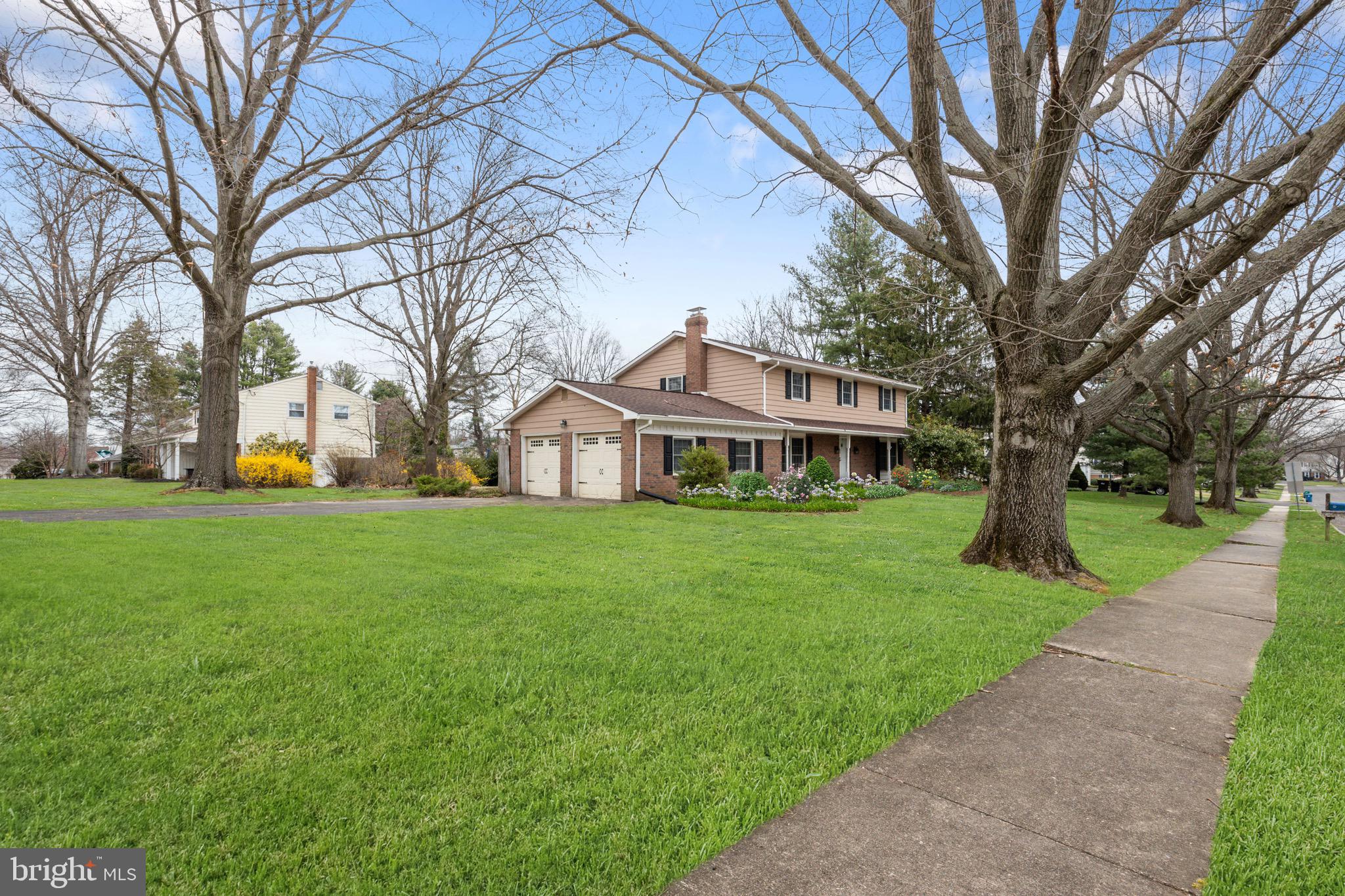 922 Lanyard Road Yardley, PA 19067 - Photo 4 of 17 Corner Lot