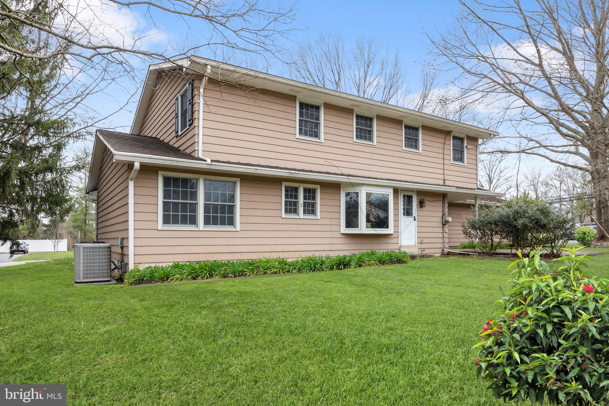 922 Lanyard Road Yardley, PA 19067 - Photo 7 of 17 Back Exterior
