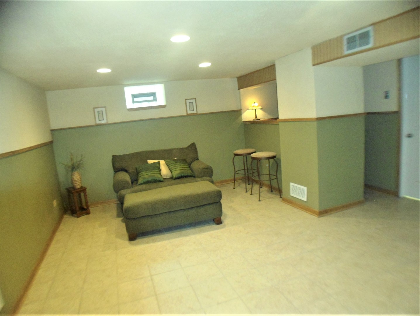 462 High Ridge Road Hillside, IL 60162 - Photo 15 of 20