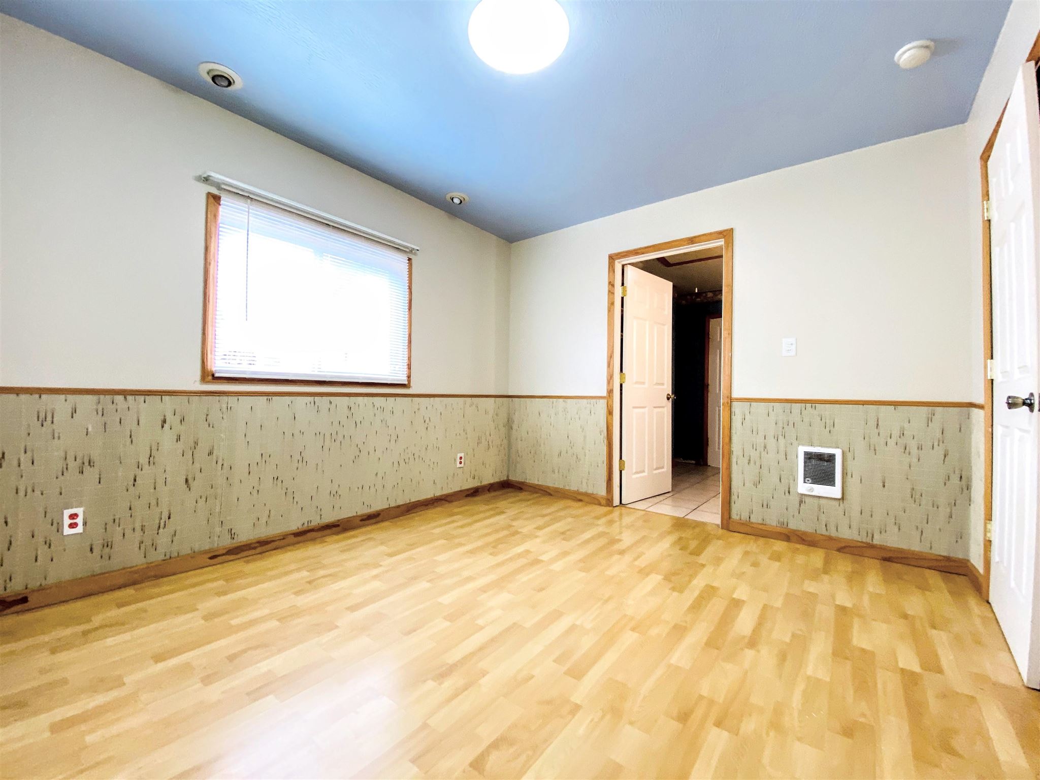 2377 Washington Road Washington, IL 61571 - Photo 15 of 28 Gallery Image 15