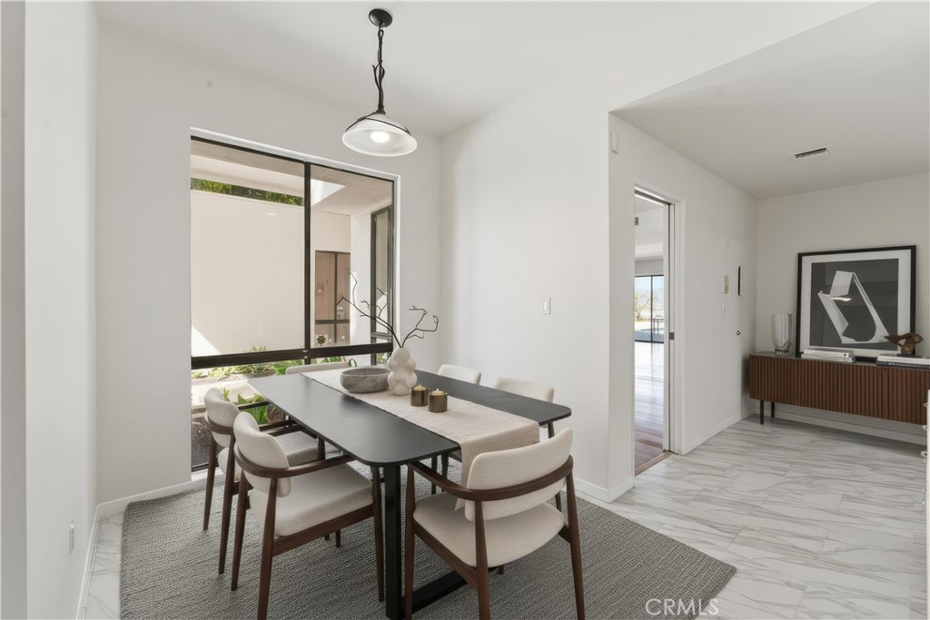 3329 Dona Rosa Drive Studio City, CA 91604 - Photo 13 of 24