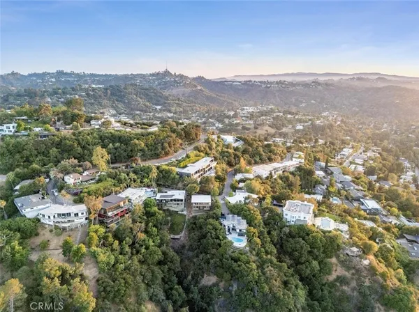 $16,500 | 3329 Dona Rosa Drive, Studio City, CA 91604