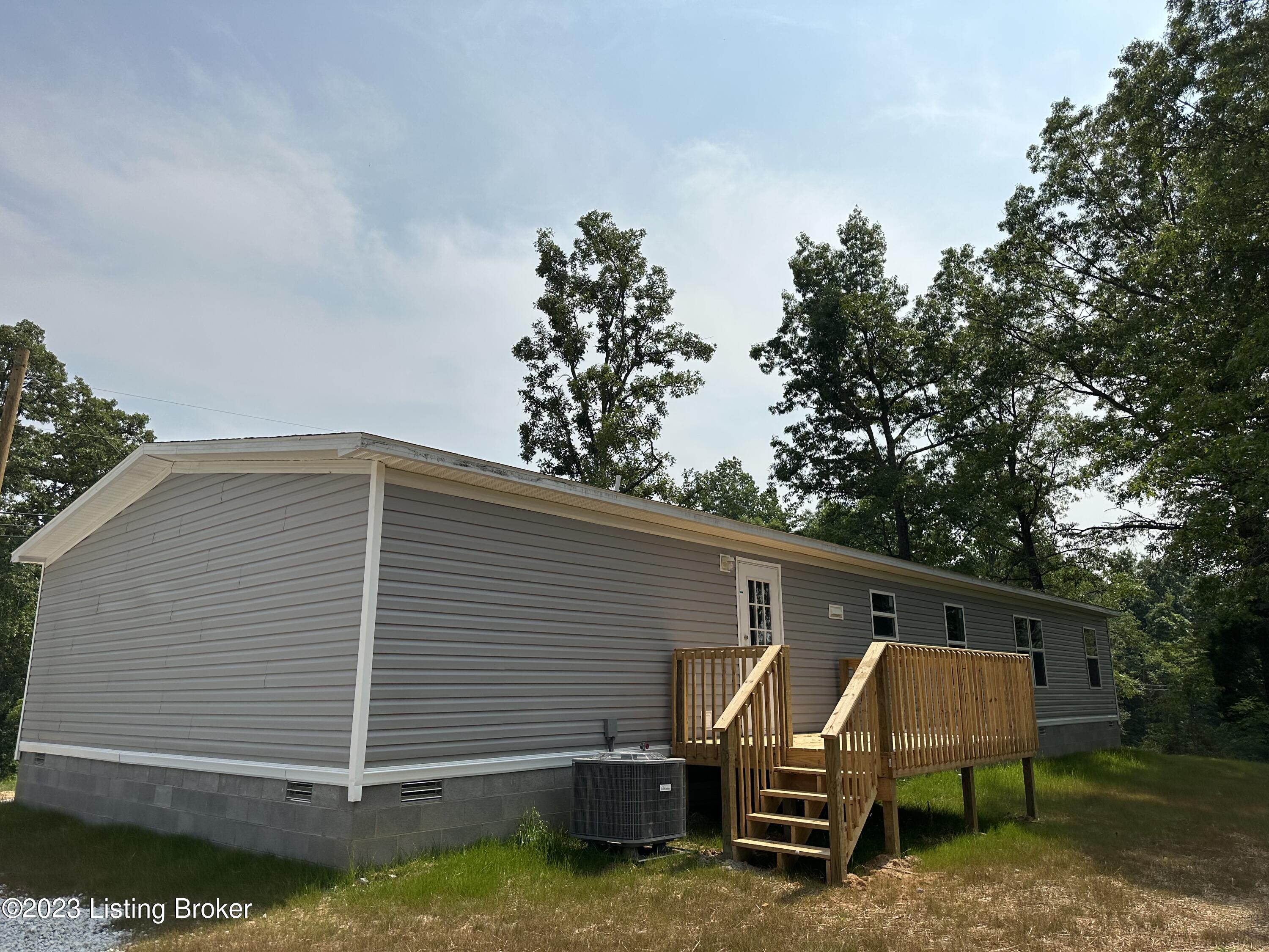 643 Berryman Road Brandenburg, KY 40108 - Photo 5 of 36 0018602C-10DE-4FBB-B452-60BDD40C707D