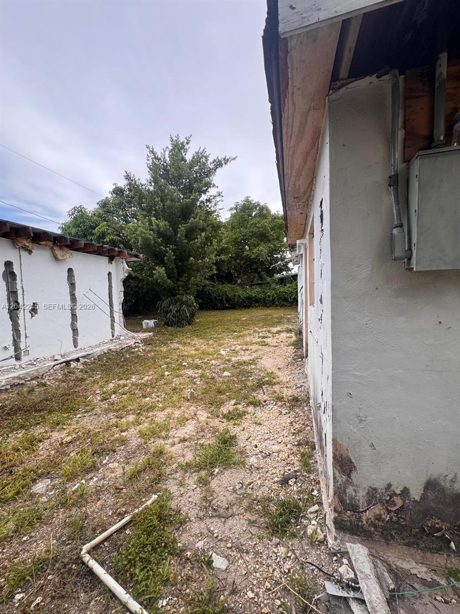 12515 Southwest 85th Avenue Road Miami, FL 33156 - Photo 19 of 20 Gallery Image 19