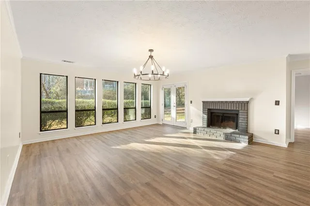 $1,900 | 523 Warm Springs Circle, Unit 523, Roswell, GA 30075