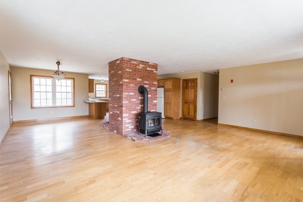 147 Ragged Hill Road West Brookfield, MA 01585 - Photo 9 of 42 a view of a livingroom with furniture and window