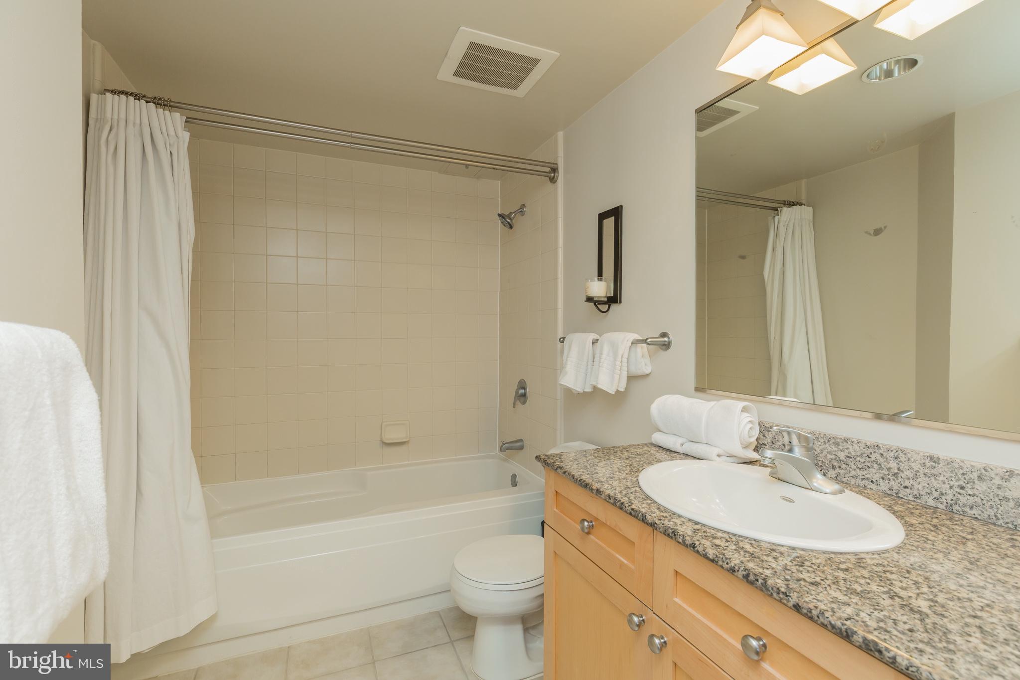 777 7th Street Northwest, Unit 1124 Washington, DC 20001 - Photo 27 of 55