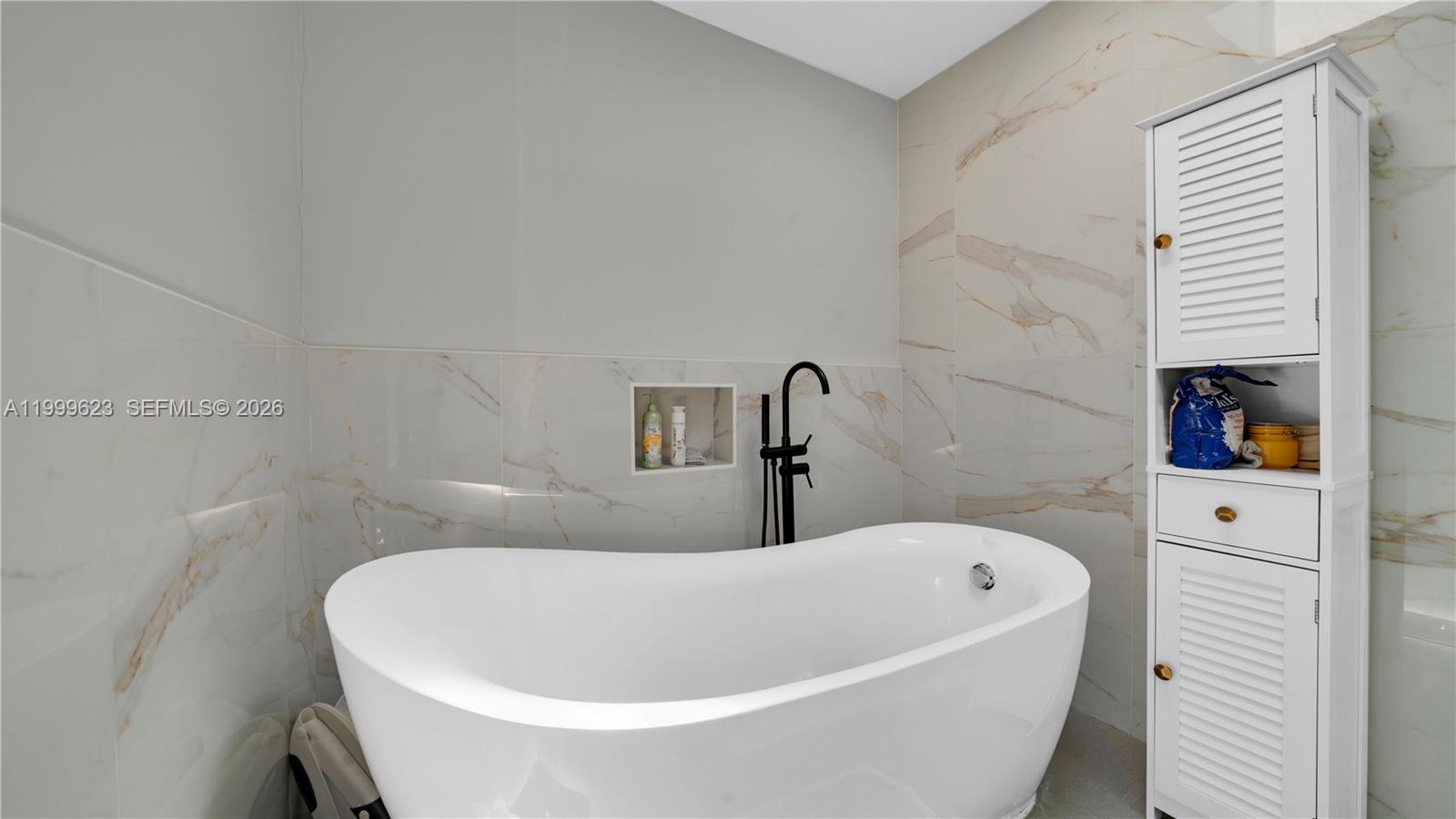5316 Jackson Street Hollywood, FL 33021 - Photo 43 of 72