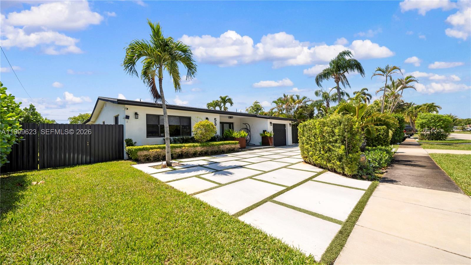 5316 Jackson Street Hollywood, FL 33021 - Photo 6 of 72