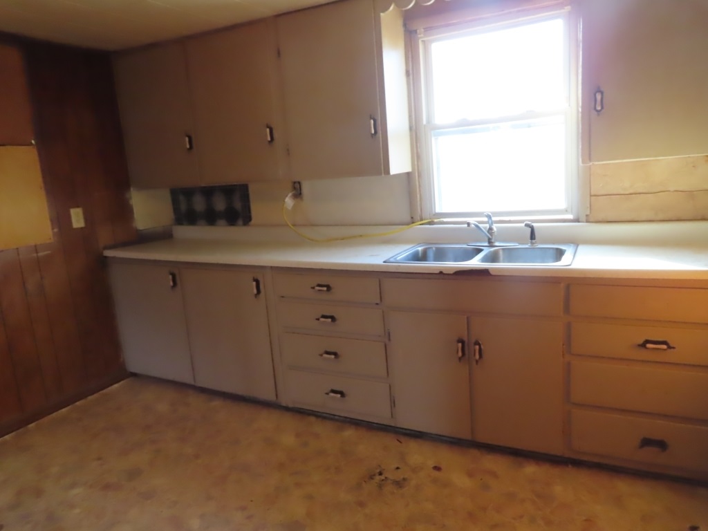7409 East Piccadilly Road Muncie, IN 47302 - Photo 8 of 14