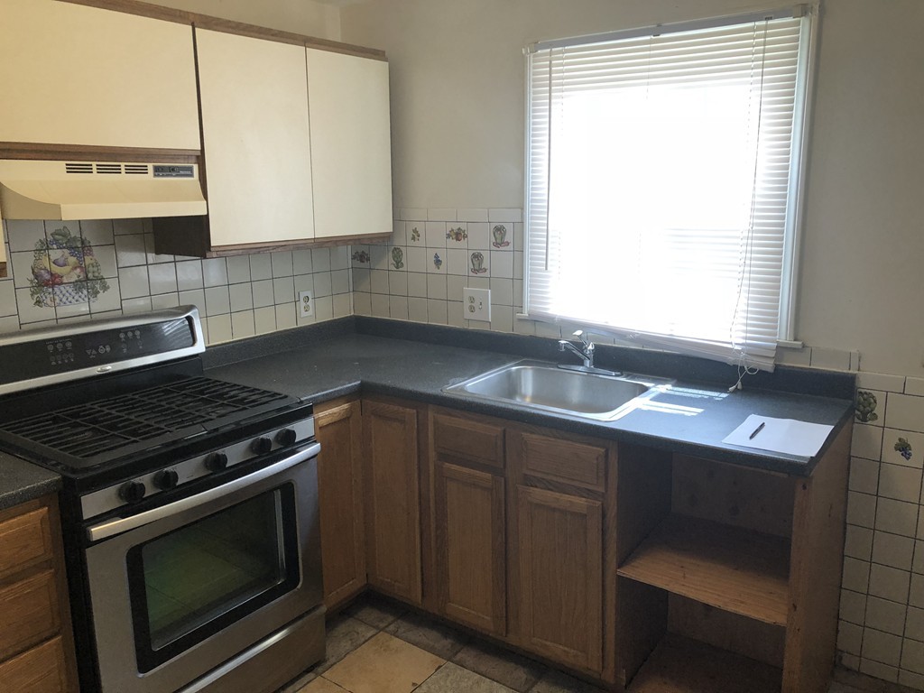 63 Colony Road, Unit 1 West Springfield, MA 01089 - Photo 1 of 6 Gallery Image 1