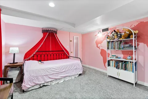 $849,900 | 2733 North Hampden Court, Unit 1F, Chicago, IL 60614