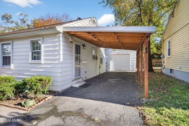 $235,900 | 45 Buell Street, Albany, NY 12206