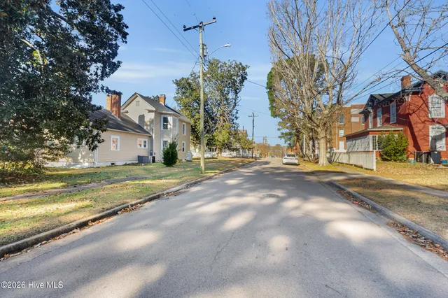 $165,000 | 111 East Main Street, Plymouth, NC 27962