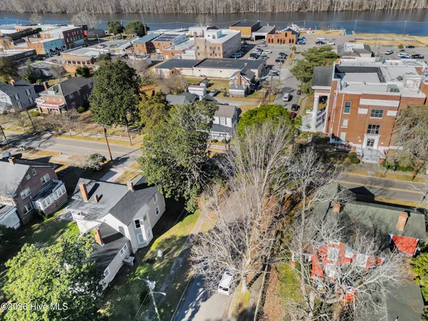 $165,000 | 111 East Main Street, Plymouth, NC 27962