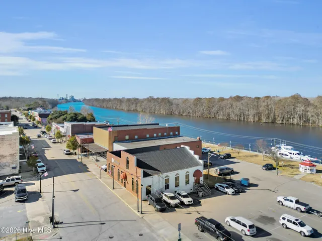 $165,000 | 111 East Main Street, Plymouth, NC 27962