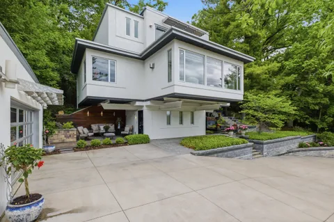 $1,500,000 | 3702 Pheasant Branch Road, Middleton, WI 53562
