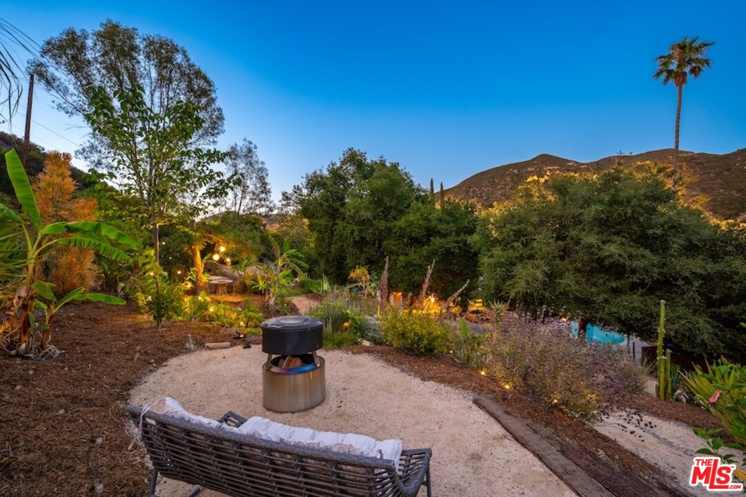 24537 Dry Canyon Cold Creek Road Calabasas, CA 91302 - Photo 29 of 34