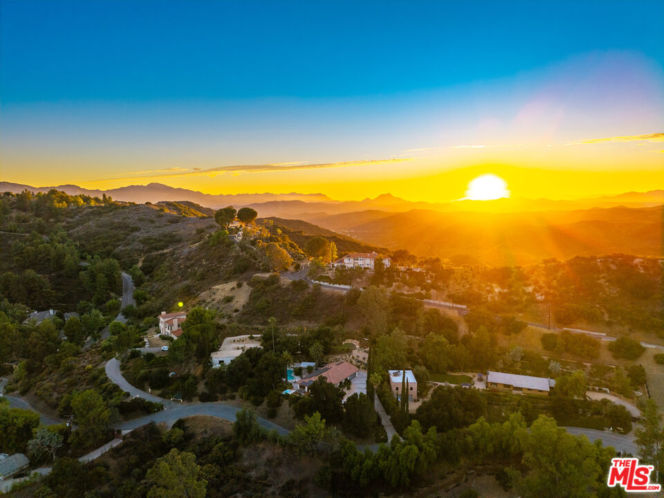 24537 Dry Canyon Cold Creek Road Calabasas, CA 91302 - Photo 34 of 34