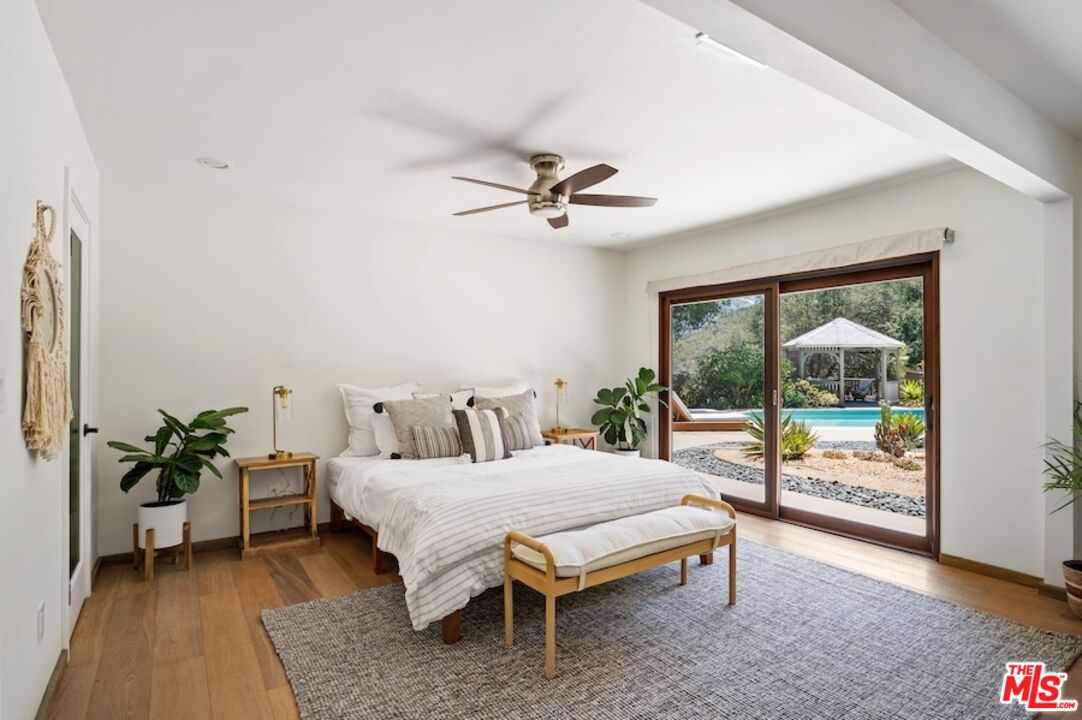 24537 Dry Canyon Cold Creek Road Calabasas, CA 91302 - Photo 8 of 34