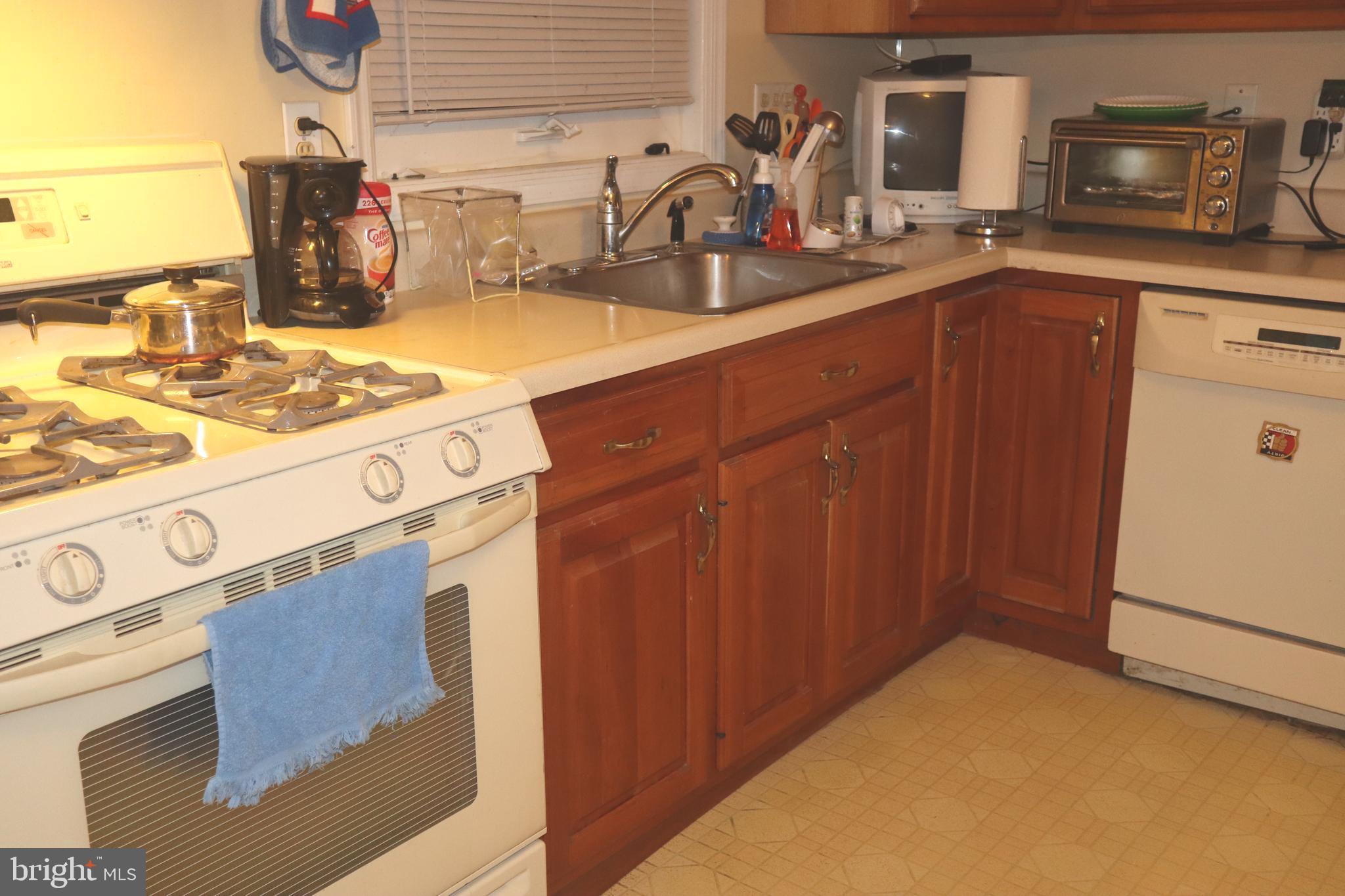 151 Valley Road Warminster, PA 18974 - Photo 11 of 31