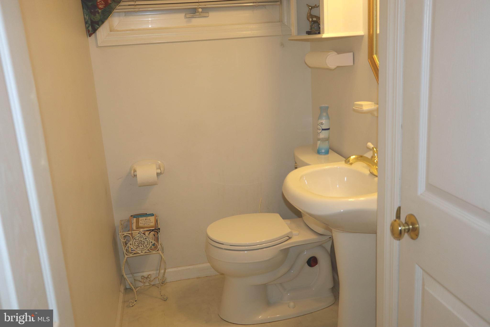 151 Valley Road Warminster, PA 18974 - Photo 16 of 31