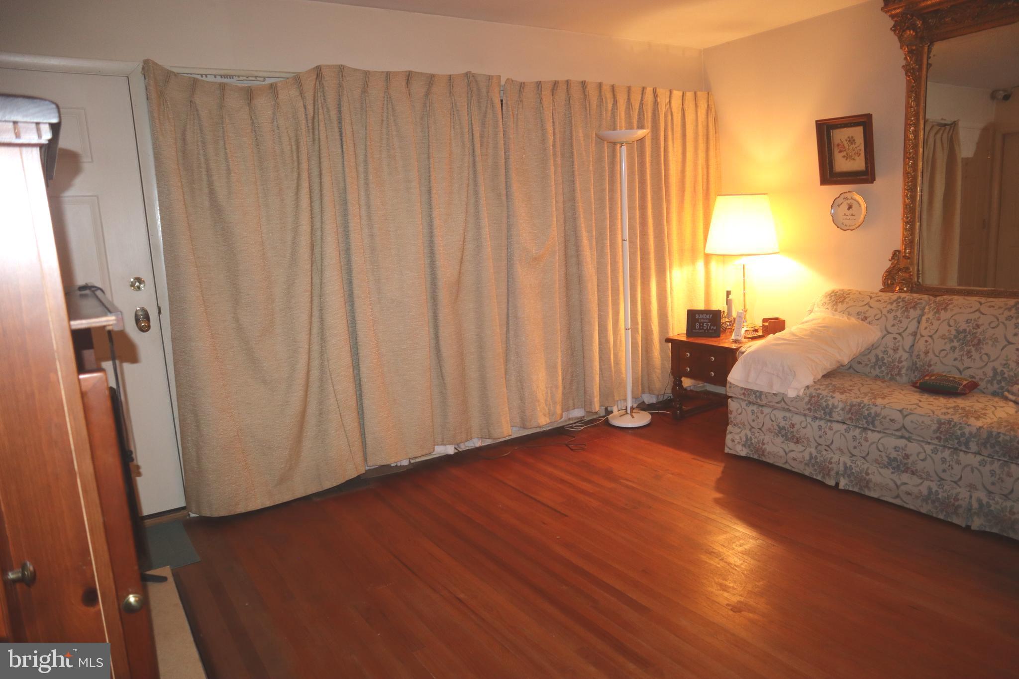 151 Valley Road Warminster, PA 18974 - Photo 7 of 31