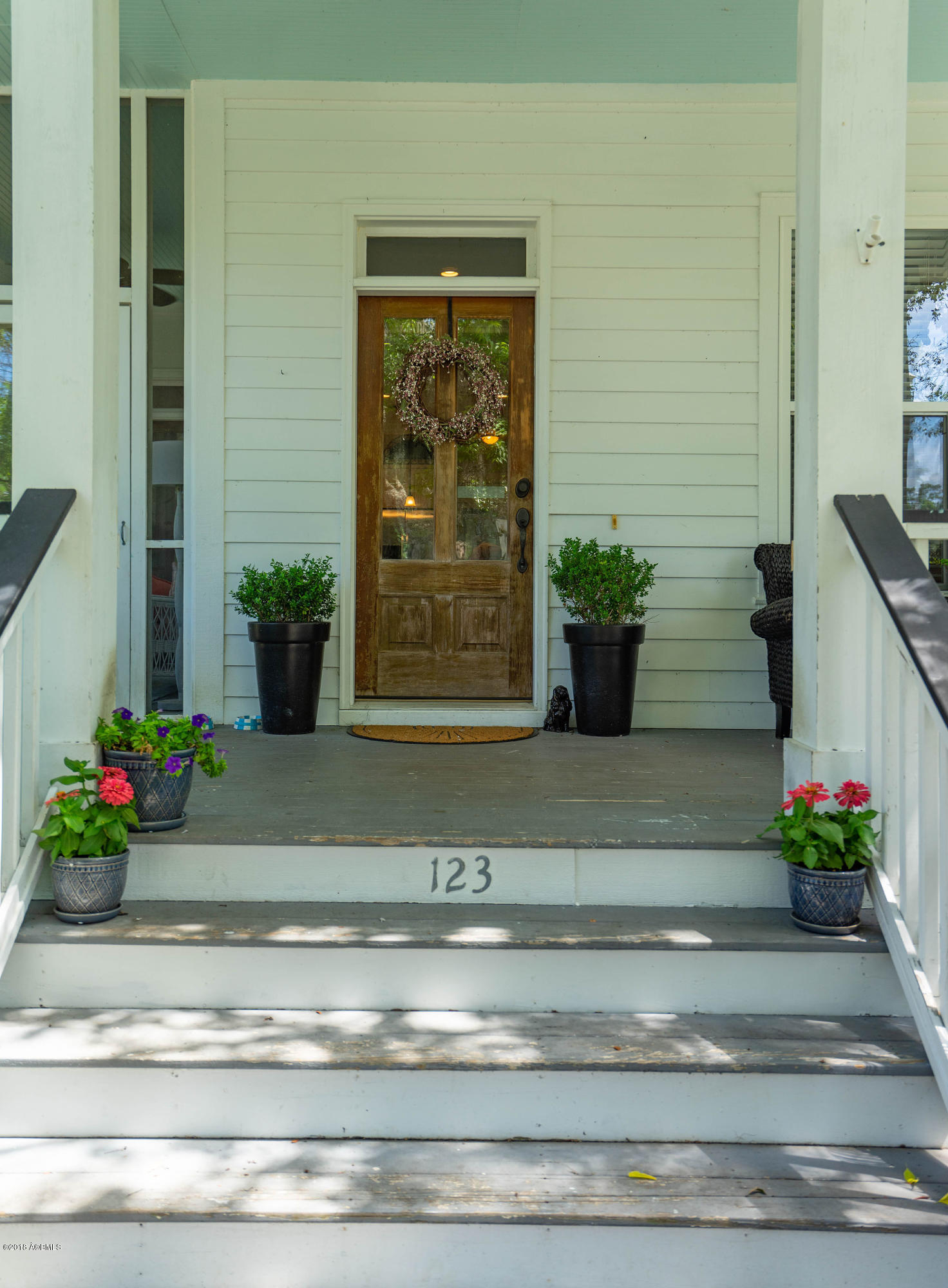 123 Willow Point Road Beaufort, SC 29906 - Photo 5 of 42 DSC07368-1
