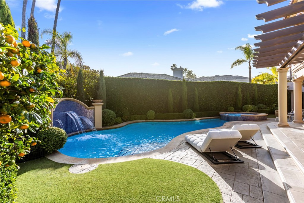 96 Ritz Cove Drive Dana Point, CA 92629 - Photo 25 of 38