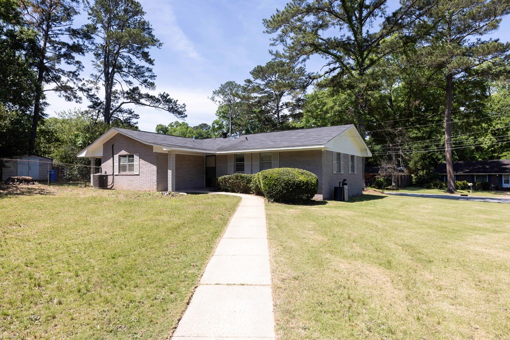 4520 Marci Court Columbus, GA 31907 - Photo 3 of 27