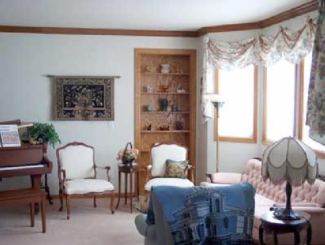 12804 Douglas Road Yakima, WA 98908 - Photo 4 of 9 a living room with furniture and a large window