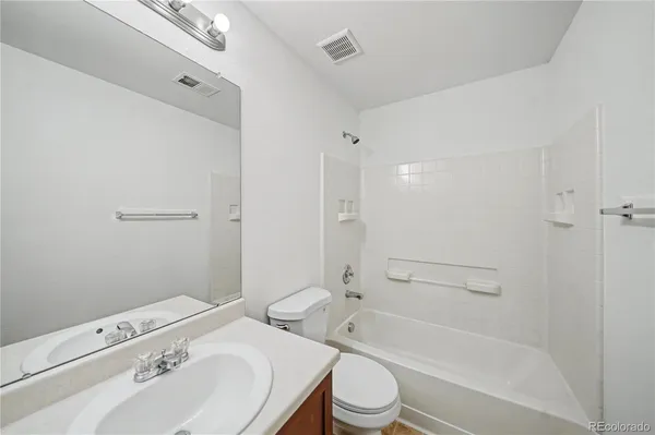 $2,695 | 5772 Ceylon Street, Denver, CO 80249