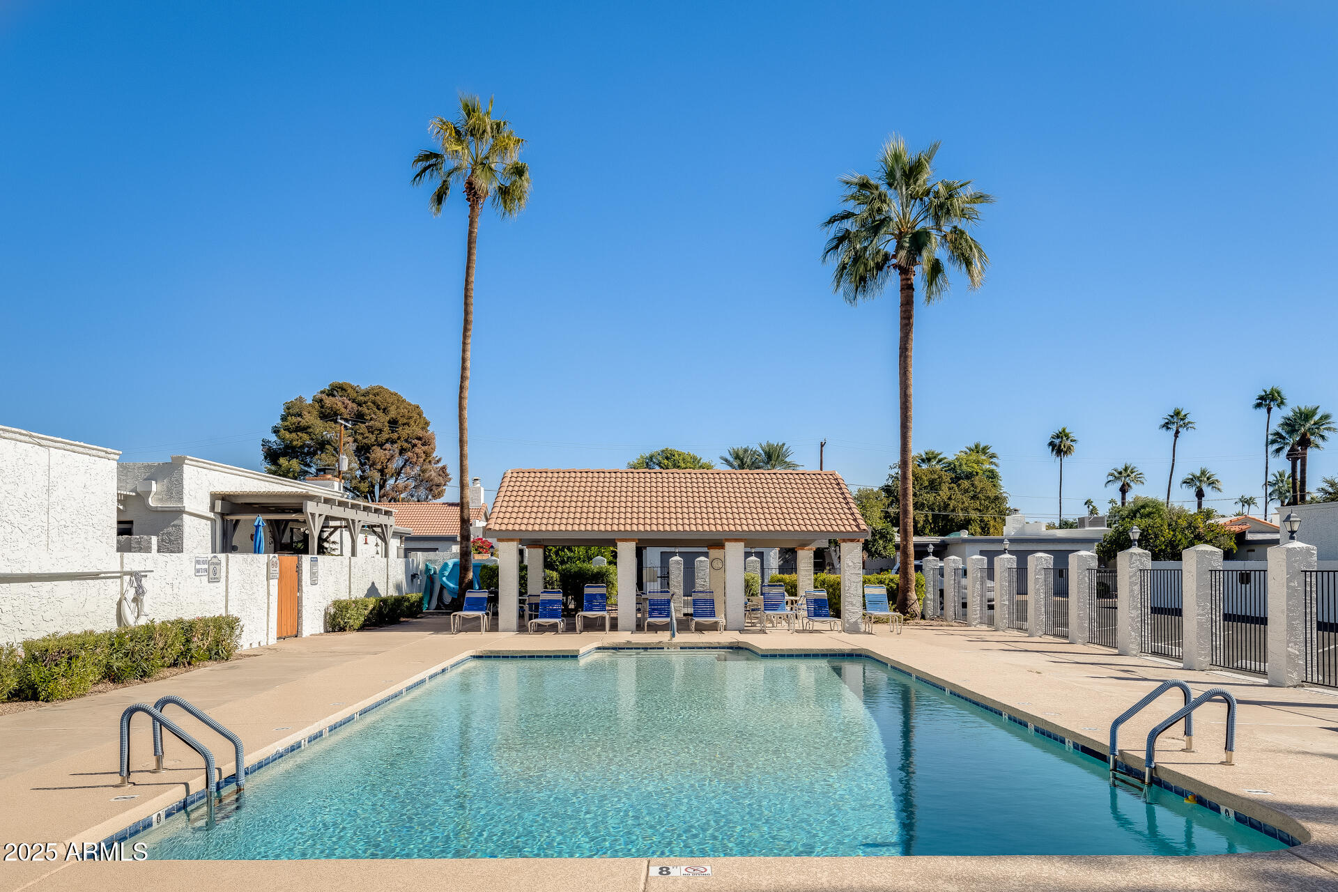 6142 North 13th Street Phoenix, AZ 85014 - Photo 20 of 24 Community