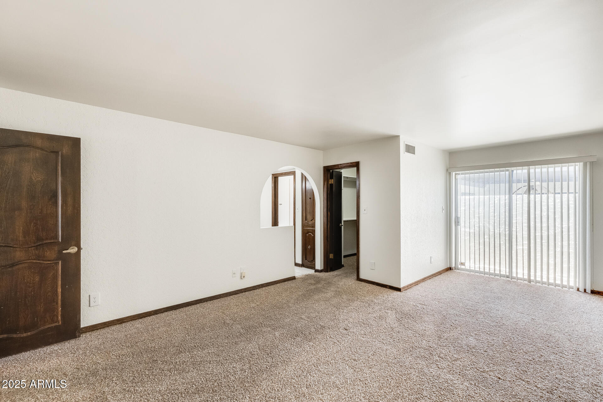 6142 North 13th Street Phoenix, AZ 85014 - Photo 9 of 24 Downstairs Primary