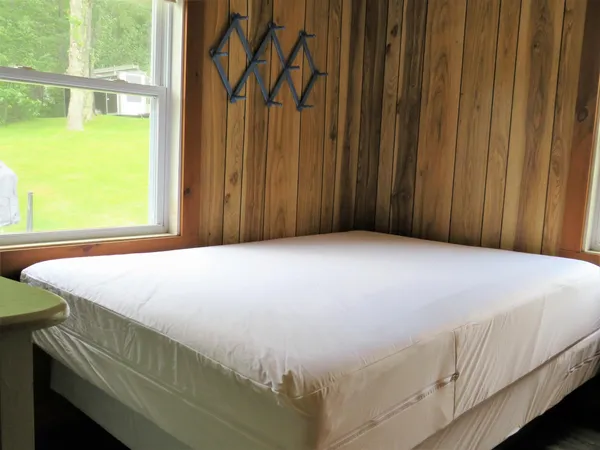 $1,999 | 135 West Shore Road, Unit COTTAGE #3, Bristol, NH 03222