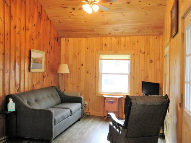 $1,999 | 135 West Shore Road, Unit COTTAGE #3, Bristol, NH 03222