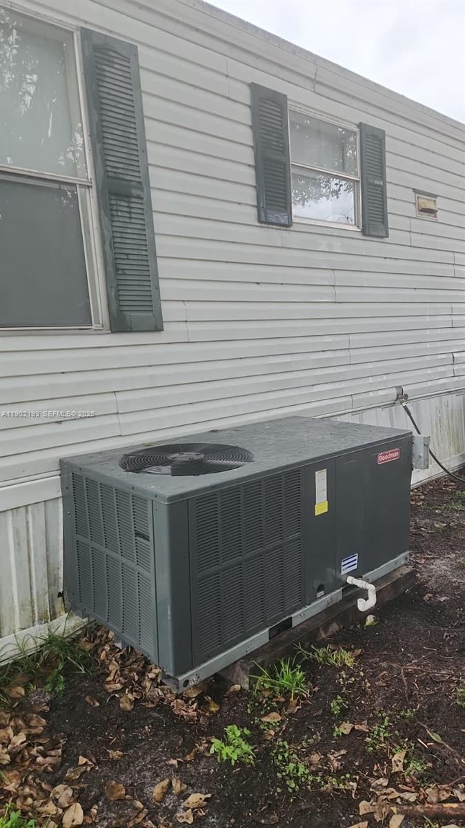 575 Southwest 131st Avenue Davie, FL 33325 - Photo 12 of 20