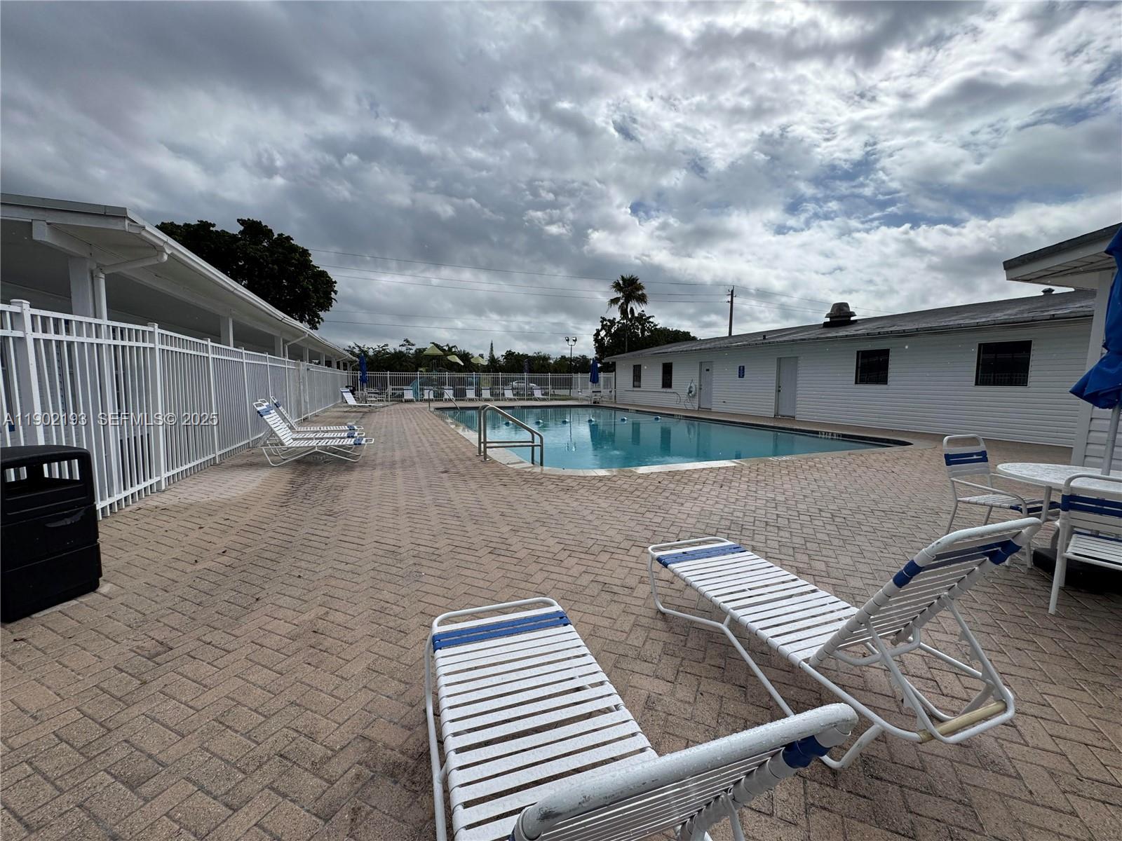 575 Southwest 131st Avenue Davie, FL 33325 - Photo 19 of 20