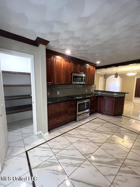 19 Stratford Place Gulfport, MS 39503 - Photo 13 of 30 19 Stratford 12