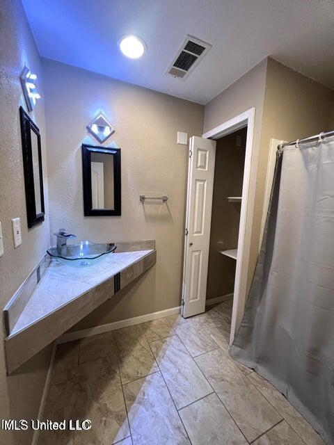 19 Stratford Place Gulfport, MS 39503 - Photo 19 of 30 19 Stratford 18