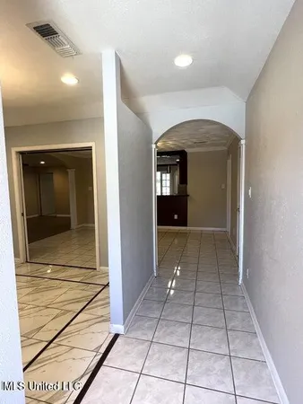 $1,775 | 19 Stratford Place, Gulfport, MS 39503