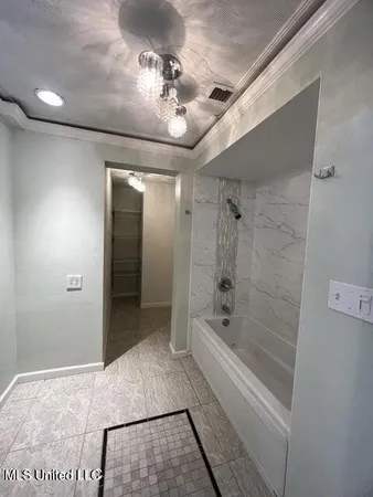 $1,775 | 19 Stratford Place, Gulfport, MS 39503