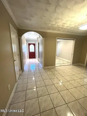 $1,775 | 19 Stratford Place, Gulfport, MS 39503