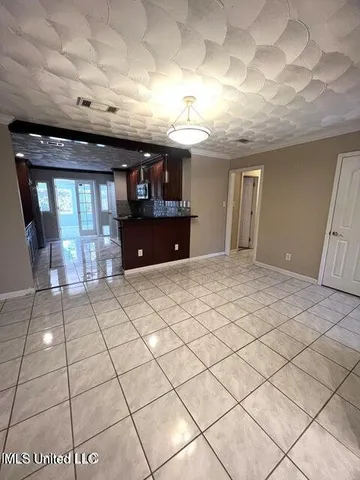 $1,775 | 19 Stratford Place, Gulfport, MS 39503