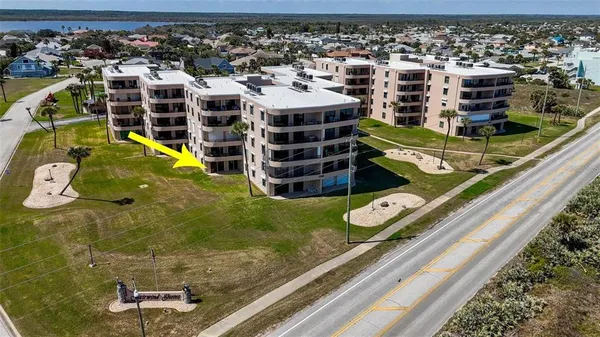$2,000 | 3360 Ocean Shore Boulevard, Unit 1030, Ormond Beach, FL 32176