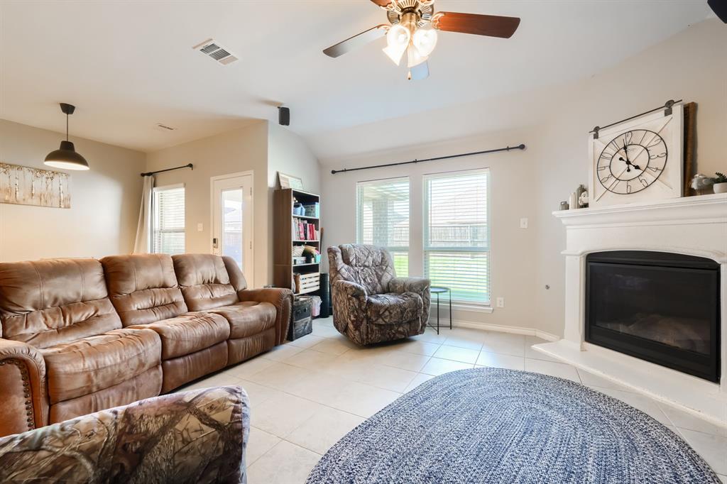 5604 Durst Lane Forney, TX 75126 - Photo 6 of 32